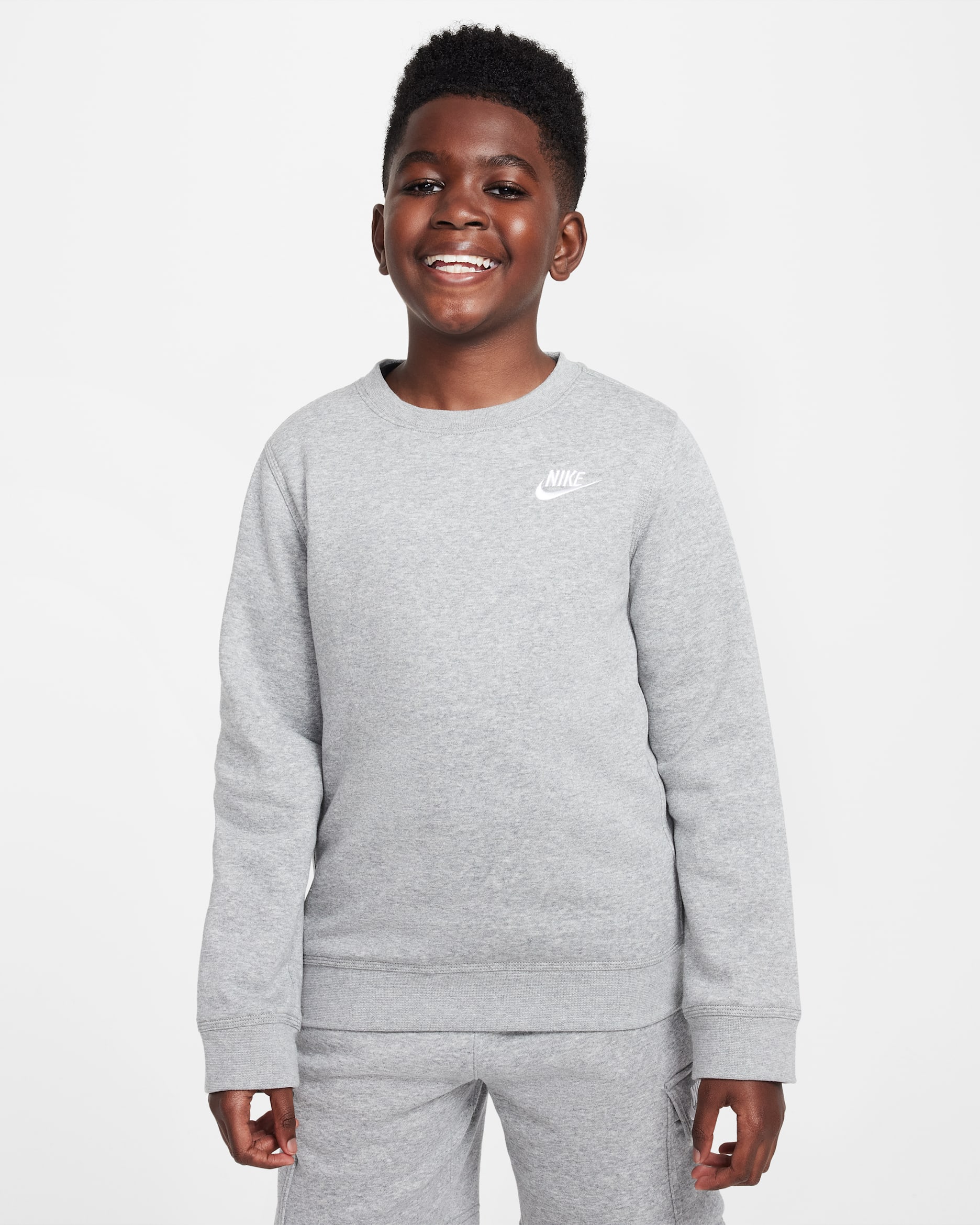 NIKE公式】ナイキ スポーツウェア クラブ フリース ジュニアスウェット